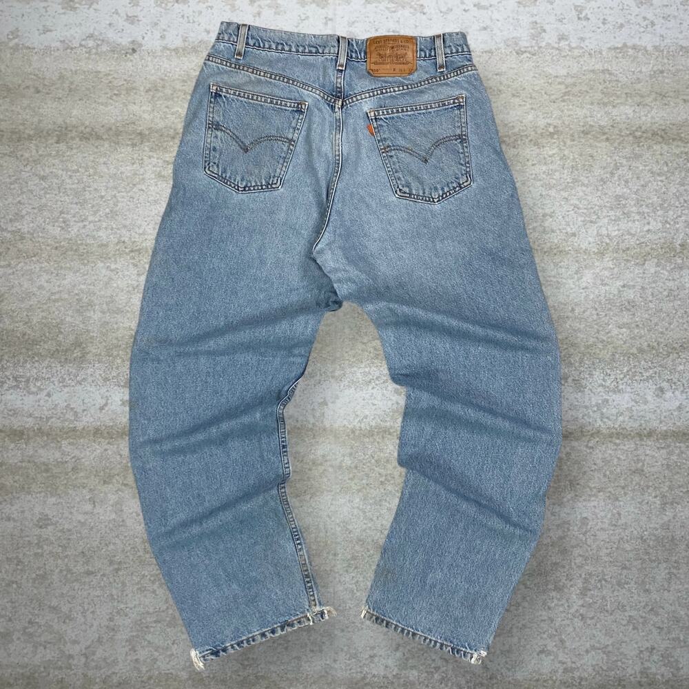Vintage 90s Levis Jeans 550 36x32 Relaxed Fit Tapered Leg Light Wash Orange Tab